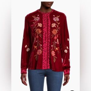 NWT Johnny Was Quinn Velvet Embroidered Top‎
